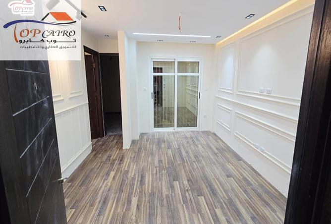 8048410 - Property Image 3
