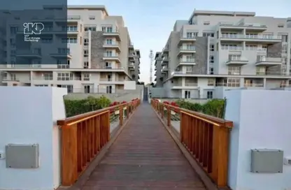 Apartment - 2 Bedrooms - 2 Bathrooms for sale in Mountain View iCity - 5th Settlement Compounds - The 5th Settlement - New Cairo City - Cairo