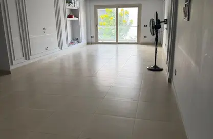 شقة - 3 غرف نوم - 3 حمامات للايجار في جاليريا  مون فالى - المستثمرين الجنوبية - مدينة القاهرة الجديدة - القاهرة