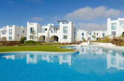 منزل مزدوج - 4 غرف نوم - 5 حمامات للبيع في ماونتن فيو راس الحكمة - راس الحكمة - الساحل الشمالي