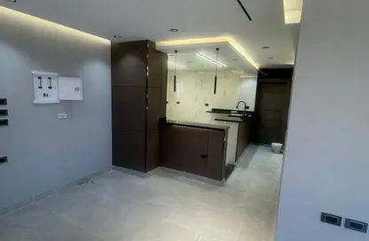 Apartment - 3 Bedrooms - 2 Bathrooms for sale in Al Andalus District - New Cairo City - Cairo Apartment - 3 Bedrooms - 2 Bathrooms for sale in Al Andalus District - New Cairo City - Cairo