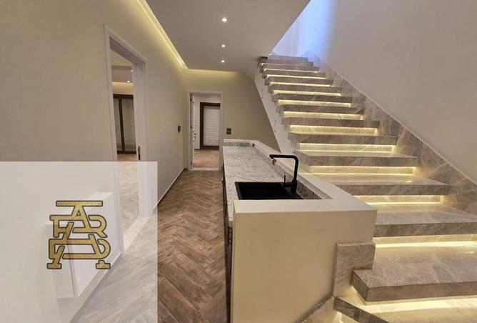 8372792 - Property Main Image