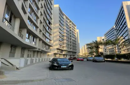Apartment - 3 Bedrooms - 2 Bathrooms for sale in One Kattameya - El Katameya Compounds - El Katameya - New Cairo City - Cairo