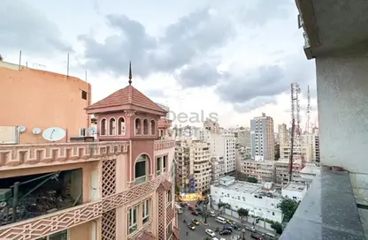 شقة - 3 غرف نوم - 3 حمامات للايجار في شارع ابو قير - جليم - حي شرق - الاسكندرية