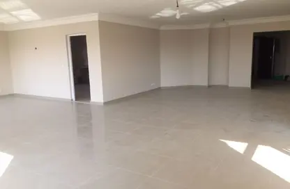 Apartment - 3 Bedrooms - 3 Bathrooms for rent in Madinaty - Cairo