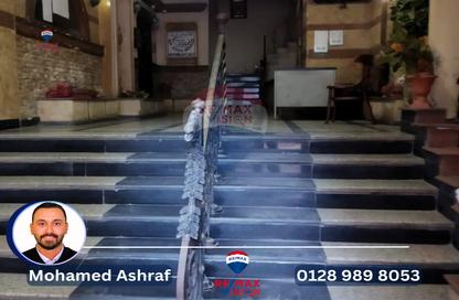 شقة - 3 غرف نوم - 2 حمامات للبيع في محرم بك - حي وسط - الاسكندرية