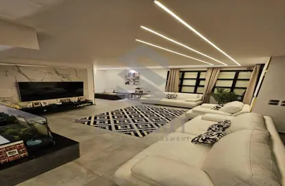 Penthouse - 3 Bedrooms - 3 Bathrooms for sale in Village Gardens Katameya - 5th Settlement Compounds - The 5th Settlement - New Cairo City - Cairo