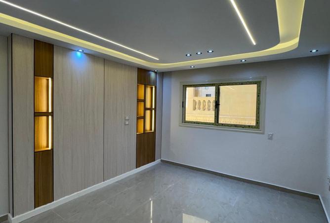 8492867 - Property Main Image