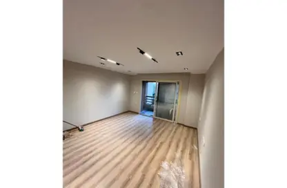 Apartment - 2 Bedrooms - 1 Bathroom for sale in Madinaty - Cairo