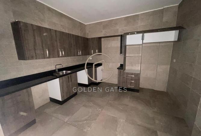 8368660 - Property Image 3