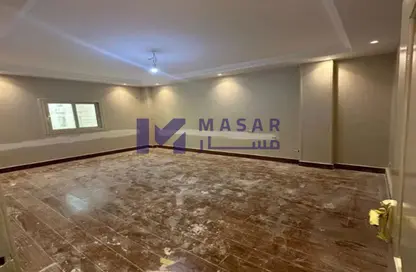 Apartment - 3 Bedrooms - 2 Bathrooms for sale in Al Narges 4 - Al Narges - New Cairo City - Cairo