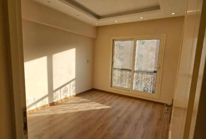 8067243 - Property Image 2