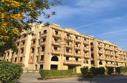 Apartment - 3 Bedrooms - 3 Bathrooms for sale in Al Ashrafiya - North Investors Area - New Cairo City - Cairo