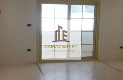 شقة - 3 غرف نوم - 2 حمامات للبيع في شارع المهندس احمد كمال حمدي - الحي السادس عشر - الشيخ زايد - الجيزة