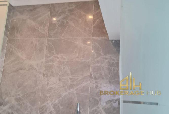 8081131 - Property Image 3