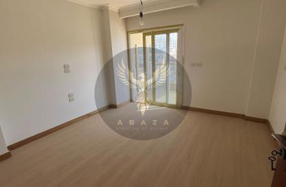 Apartment - 4 Bedrooms - 3 Bathrooms for rent in Mountain View iCity - 5th Settlement Compounds - The 5th Settlement - New Cairo City - Cairo
