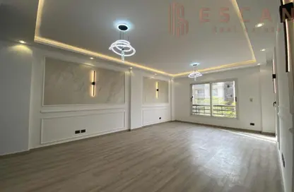 Apartment - 3 Bedrooms - 2 Bathrooms for sale in Privado - Madinaty - Cairo