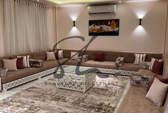 8218069 - Property Image 2