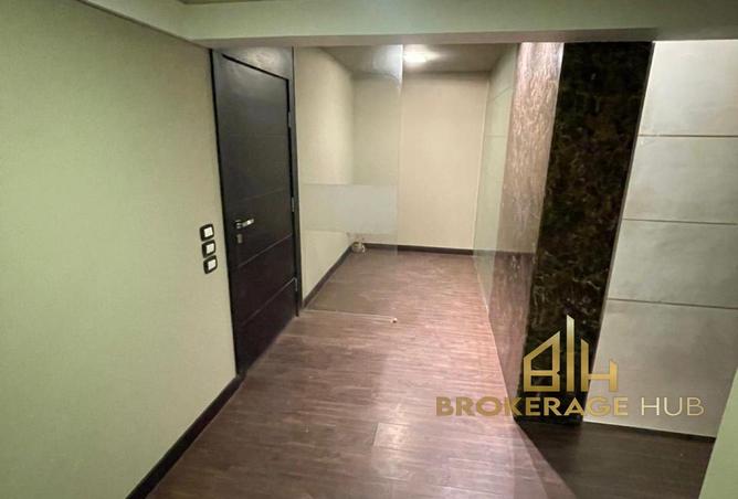 8364601 - Property Image 3