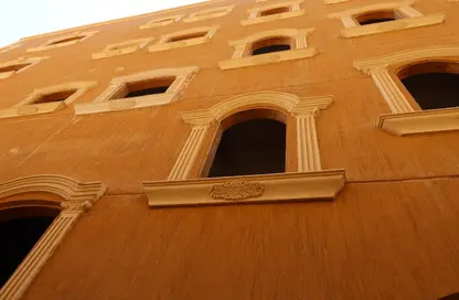 بناية كاملة - 8 غرف نوم - 8 حمامات للبيع في التوسعات الشمالية - مدينة 6 أكتوبر - الجيزة