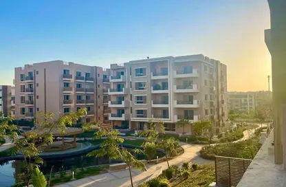 Apartment - 2 Bedrooms - 2 Bathrooms for sale in Taj City - 5th Settlement Compounds - The 5th Settlement - New Cairo City - Cairo