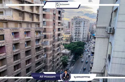 شقة - 3 غرف نوم - 2 حمامات للبيع في لوران - حي شرق - الاسكندرية