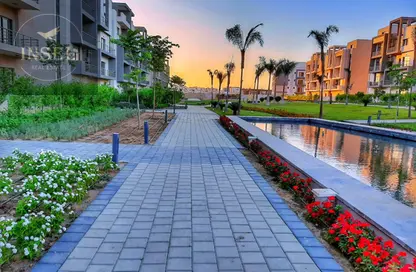 Apartment - 2 Bedrooms - 2 Bathrooms for sale in Moon Residences - Fifth Square - The 5th Settlement - New Cairo City - Cairo