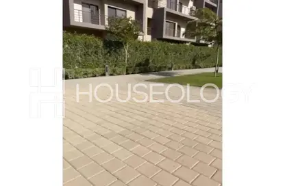 Apartment - 2 Bedrooms - 2 Bathrooms for sale in Moon Residences - Fifth Square - The 5th Settlement - New Cairo City - Cairo