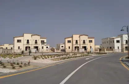 منزل مزدوج - 3 غرف نوم - 4 حمامات للبيع في ليفانا - اب تاون كايرو - المقطم - القاهرة