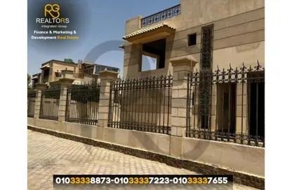 فيلا - 4 غرف نوم - 4 حمامات للبيع في رويال سيتي - كمبوندات الشيخ زايد - الشيخ زايد - الجيزة