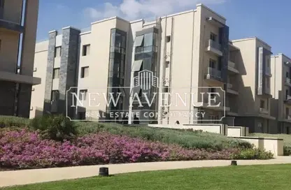 Apartment - 3 Bedrooms - 2 Bathrooms for sale in Galleria Moon Valley - South Investors Area - New Cairo City - Cairo
