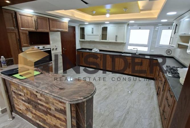 8234306 - Property Image 3