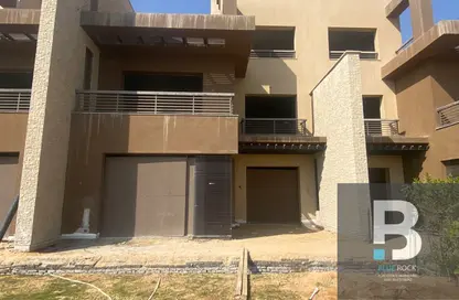 تاون هاوس - 4 غرف نوم - 5 حمامات للبيع في نيو جيزة - طريق مصر اسكندرية الصحراوي - مدينة 6 أكتوبر - الجيزة