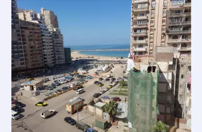 Apartment - 2 Bedrooms - 1 Bathroom for sale in Al Mosheer Ahmed Ismail St. - Sidi Gaber - Hay Sharq - Alexandria