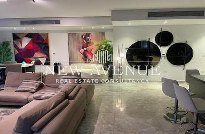 Apartment - 2 Bedrooms - 2 Bathrooms for sale in Palm Hills Village Gate - South Investors Area - New Cairo City - Cairo
