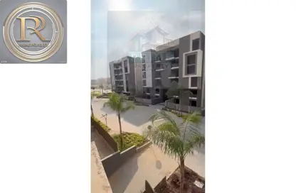 Apartment - 3 Bedrooms - 3 Bathrooms for sale in Sun Capital - Fayoum Desert road - 6 October City - Giza
