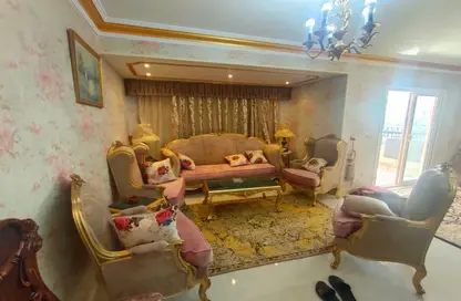 Apartment - 3 Bedrooms - 2 Bathrooms for sale in 10th District - Nasr City - Cairo