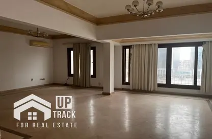 Apartment - 3 Bedrooms - 3 Bathrooms for sale in Mohamed Mazhar St. - Zamalek - Cairo