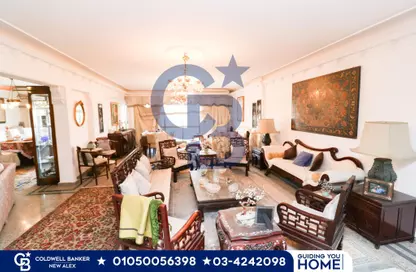 Apartment - 5 Bedrooms - 4 Bathrooms for sale in Mohammed Al Eqbal St. - Laurent - Hay Sharq - Alexandria