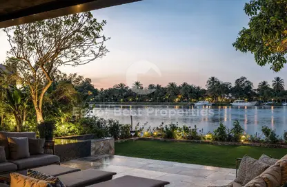 Villa - 5 Bedrooms - 7 Bathrooms for sale in Jirian - New Zayed City - Sheikh Zayed City - Giza