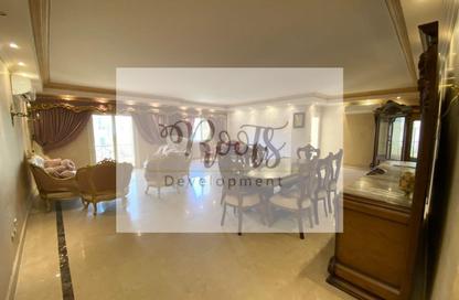 Apartment - 3 Bedrooms - 3 Bathrooms for sale in Hadayek Al Mohandessin - 4th District - Sheikh Zayed City - Giza