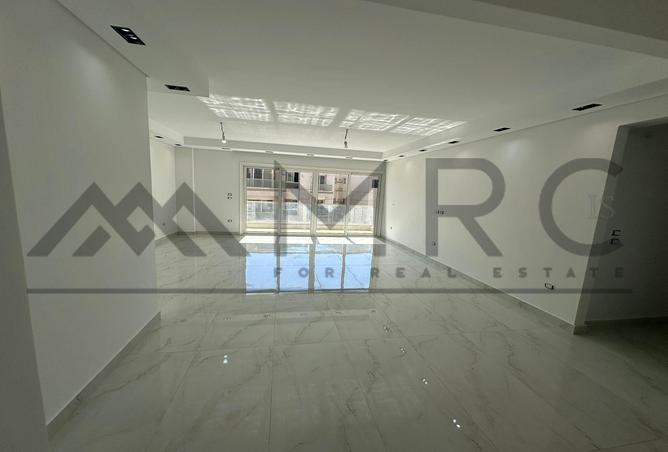 7975486 - Property Image 2