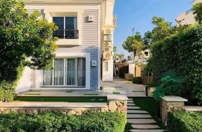 Villa - 3 Bedrooms - 4 Bathrooms for sale in Mountain View iCity - 5th Settlement Compounds - The 5th Settlement - New Cairo City - Cairo