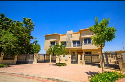 Villa - 3 Bedrooms - 5 Bathrooms for sale in Atrio - Sheikh Zayed Compounds - Sheikh Zayed City - Giza