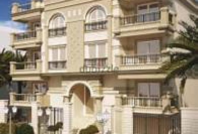 8277371 - Property Image 2