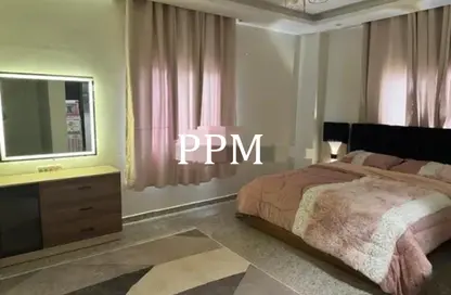 Apartment - 3 Bedrooms - 3 Bathrooms for rent in South Lotus - El Lotus - New Cairo City - Cairo