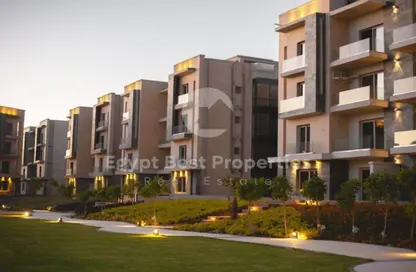 Apartment - 3 Bedrooms - 2 Bathrooms for sale in Galleria Moon Valley - South Investors Area - New Cairo City - Cairo