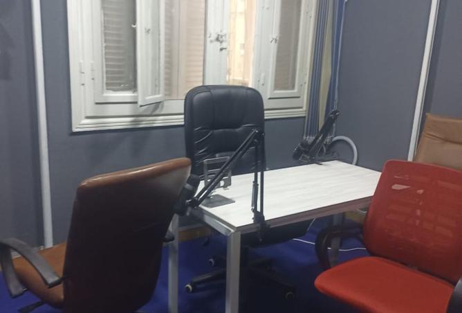 8234017 - Property Image 2