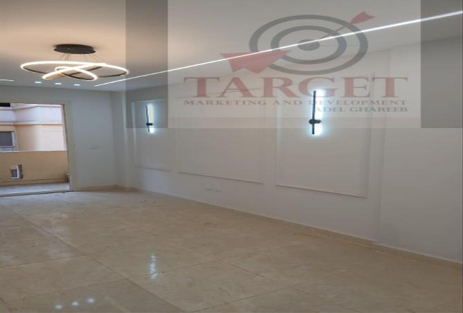 7994966 - Property Image 2
