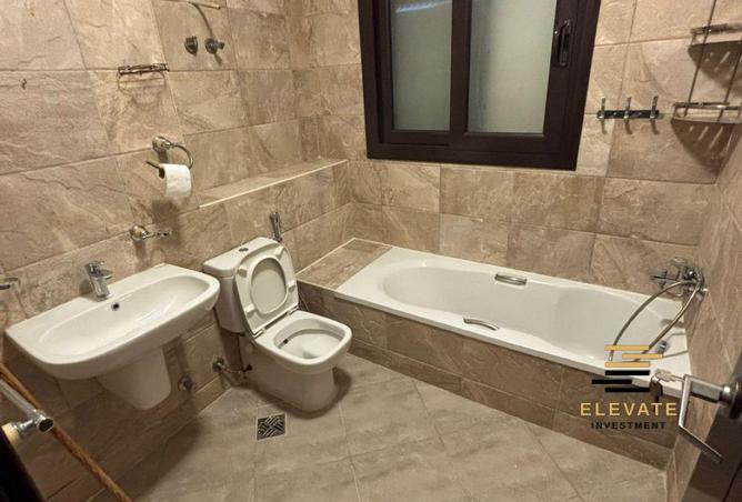 8176281 - Property Image 3